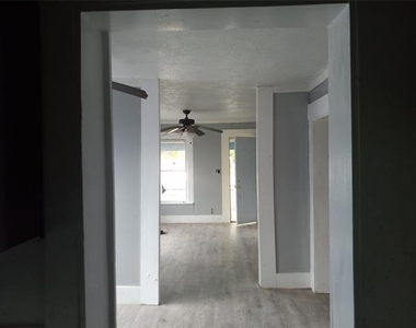 1435 Natalie Street - Photo Thumbnail 1