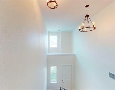 4416 Fatima Drive - Photo Thumbnail 29