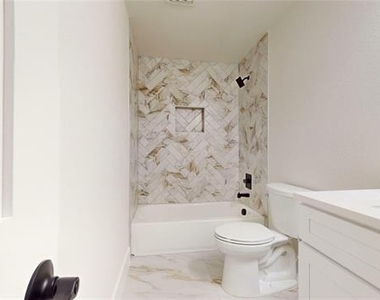 4416 Fatima Drive - Photo Thumbnail 21