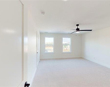 4416 Fatima Drive - Photo Thumbnail 27