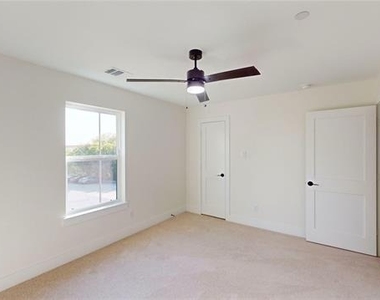 4416 Fatima Drive - Photo Thumbnail 24