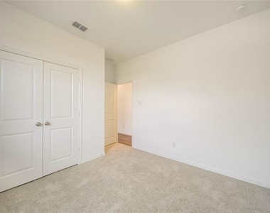 503 Virginia Way - Photo Thumbnail 23