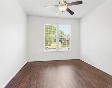 11703 Stephenville Drive - Photo Thumbnail 26