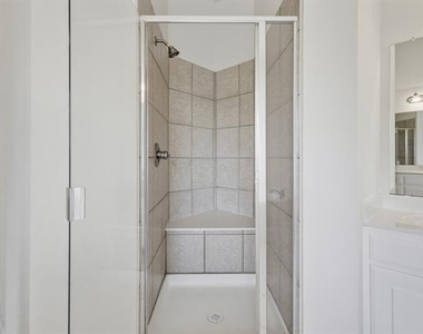11703 Stephenville Drive - Photo Thumbnail 19