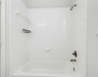 11703 Stephenville Drive - Photo Thumbnail 20