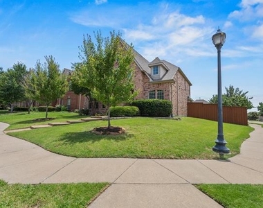 11703 Stephenville Drive - Photo Thumbnail 36