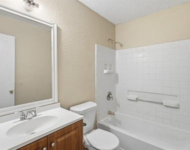 6720 Elk Trail - Photo Thumbnail 12