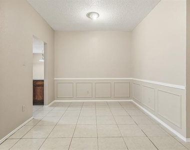 6720 Elk Trail - Photo Thumbnail 18