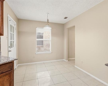 6720 Elk Trail - Photo Thumbnail 5