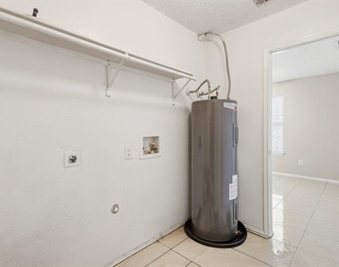 6720 Elk Trail - Photo Thumbnail 20