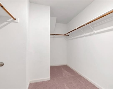 1632 Escondido Drive - Photo Thumbnail 31