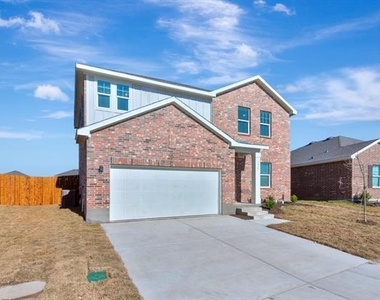 1632 Escondido Drive - Photo Thumbnail 2