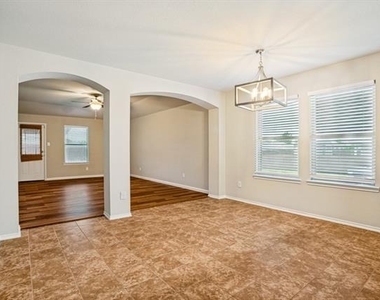 1127 Roman Drive - Photo Thumbnail 6
