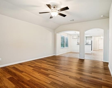 1127 Roman Drive - Photo Thumbnail 5