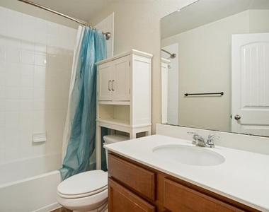 1127 Roman Drive - Photo Thumbnail 20