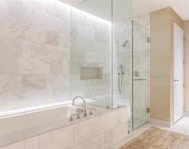 1747 Leonard Street - Photo Thumbnail 22