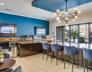 4200 Broadway Avenue - Photo Thumbnail 9