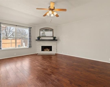 2201 Tailburton Court - Photo Thumbnail 4