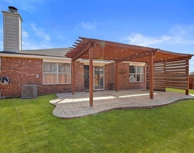 2201 Tailburton Court - Photo Thumbnail 18