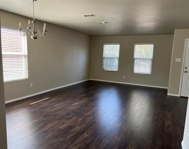 1717 Grassy View Drive - Photo Thumbnail 15