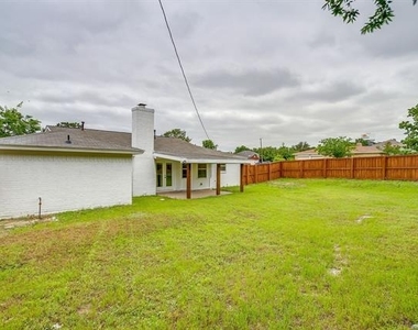 220 Rolling Hills Drive - Photo Thumbnail 37