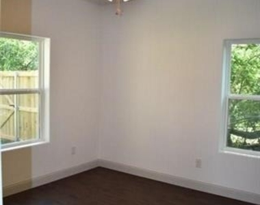 1216 W Nelson Street - Photo Thumbnail 10