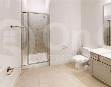 2950 Frederick Drive - Photo Thumbnail 7