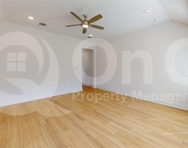 2950 Frederick Drive - Photo Thumbnail 21