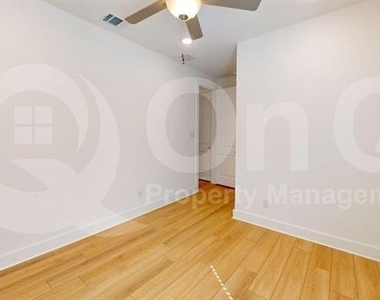 2950 Frederick Drive - Photo Thumbnail 13