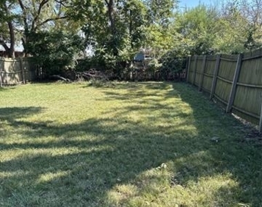 414 N Jackson Avenue - Photo Thumbnail 28