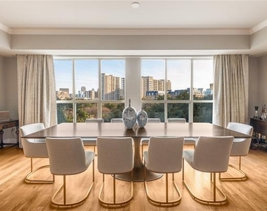 3401 Lee Parkway - Photo Thumbnail 6