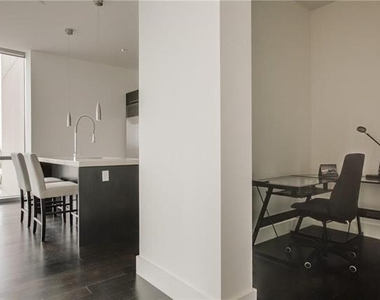 2200 Victory Avenue - Photo Thumbnail 7