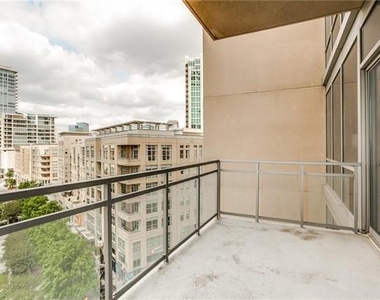 2200 Victory Avenue - Photo Thumbnail 19