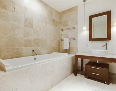 2200 Victory Avenue - Photo Thumbnail 17
