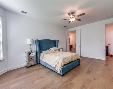 1701 Rain Lily Street - Photo Thumbnail 11