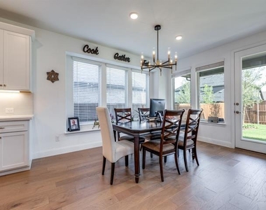 1701 Rain Lily Street - Photo Thumbnail 9