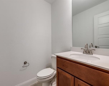 1701 Rain Lily Street - Photo Thumbnail 25