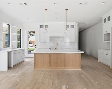 3511 Westminster Avenue - Photo Thumbnail 3