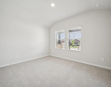 6400 Texas Ranger Trail - Photo Thumbnail 3