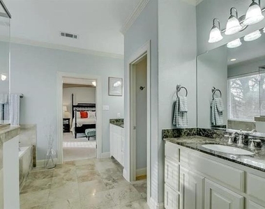 4929 Homer Street - Photo Thumbnail 9