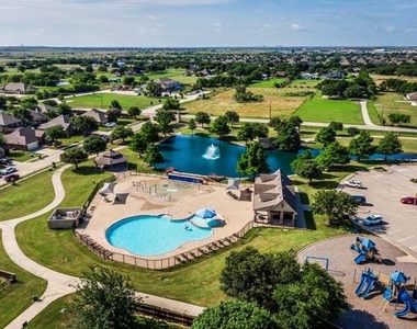 837 Amberwood Court - Photo Thumbnail 34