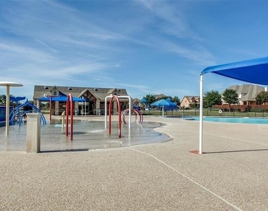 837 Amberwood Court - Photo Thumbnail 39