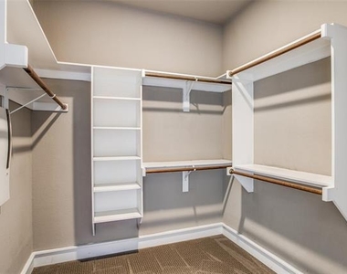 3405 Bryan Street - Photo Thumbnail 12