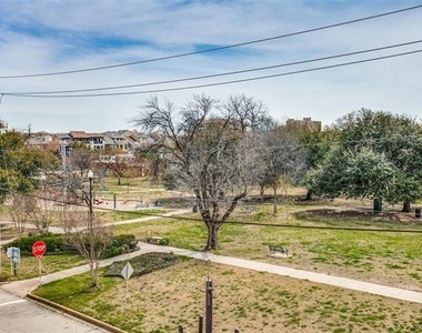 3405 Bryan Street - Photo Thumbnail 21