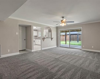 2223 Lockwood Drive - Photo Thumbnail 8