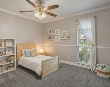 2223 Lockwood Drive - Photo Thumbnail 25