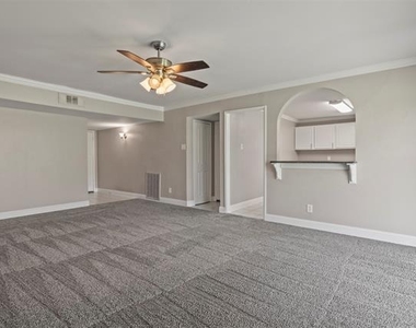 2223 Lockwood Drive - Photo Thumbnail 7