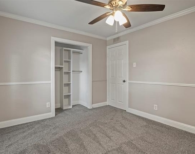 2223 Lockwood Drive - Photo Thumbnail 28