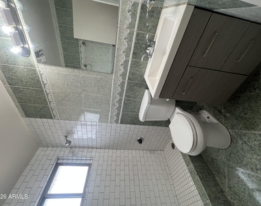 2233 E Wood Street - Photo Thumbnail 7