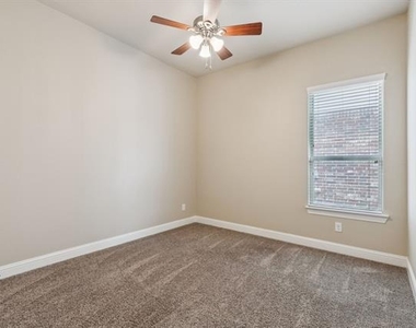 4112 Wavertree Road - Photo Thumbnail 5